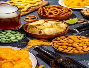 Snacks & FMCG
